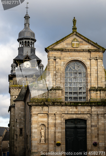 Image of The church and bell towerin Moncontour