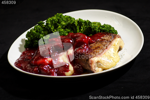 Image of cherry steek and broccoli