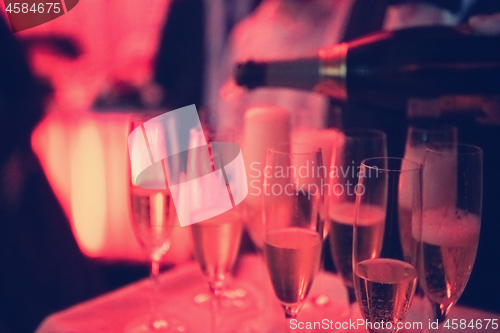 Image of champagne  in wineglasses