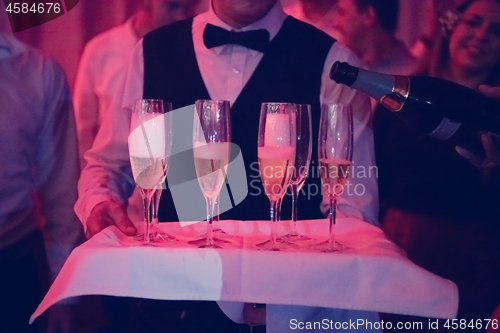 Image of champagne  in wineglasses