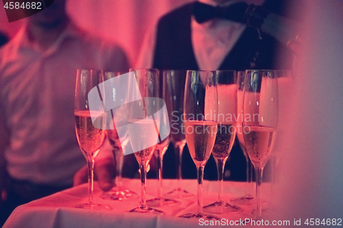 Image of champagne  in wineglasses