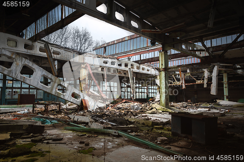 Image of Damaged Roof of an industrial building