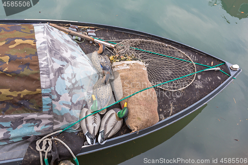 Image of Decoy Ducks Boat