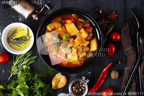 Image of potato with meat