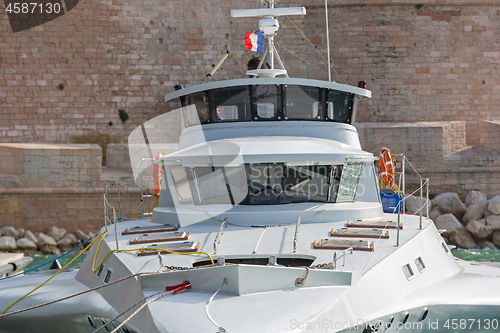 Image of Fast Boat Bridge