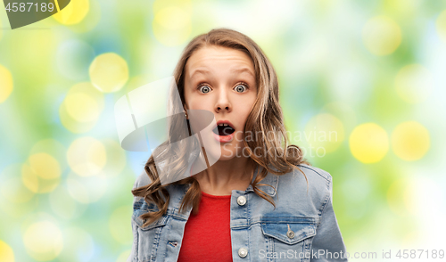 Image of surprised or shocked teenage girl