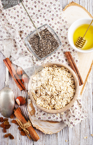 Image of oat flakes