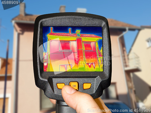 Image of Recording Heat Loss at the family House 