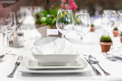 Image of Closeup of a table at the dining hall