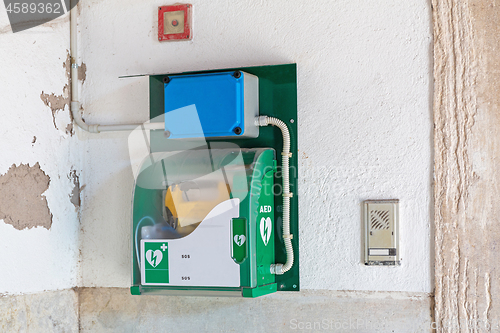Image of Aed Defibrillator Box