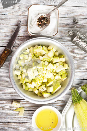 Image of green zucchini