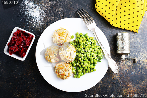 Image of cutlets with peas