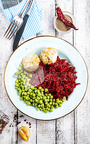 Image of cutlets with peas