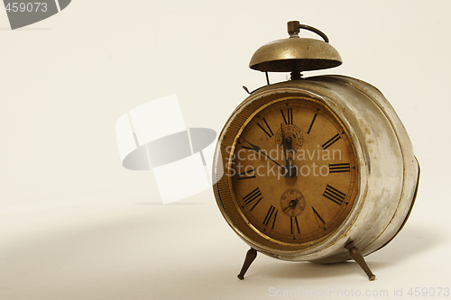 Image of old clock