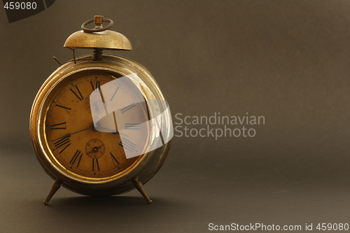 Image of old clock