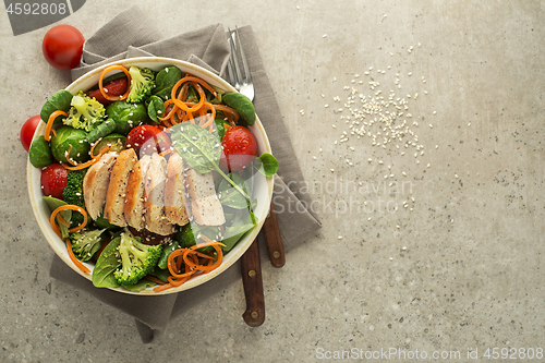 Image of Salad chicken