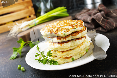 Image of pancakes with onion