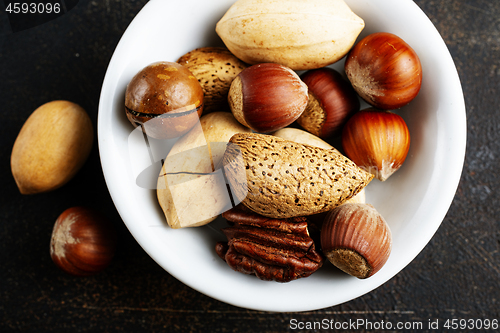 Image of nuts