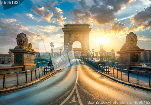 Image of Chain Bridge in Budapest