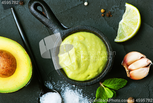 Image of avocado sauce