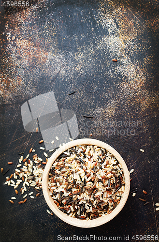 Image of raw rice