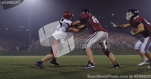 Image of American football players in action