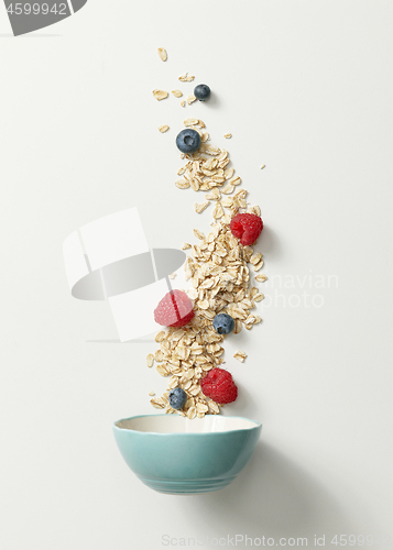 Image of bowl of oatmeal
