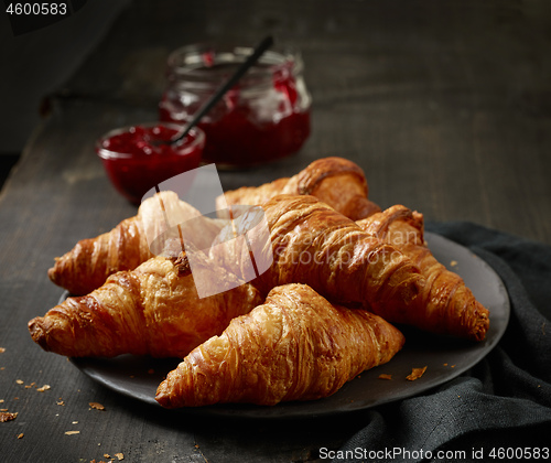 Image of freshly baked croissants