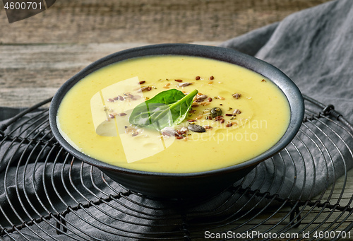 Image of bowl of vegetable cream soup