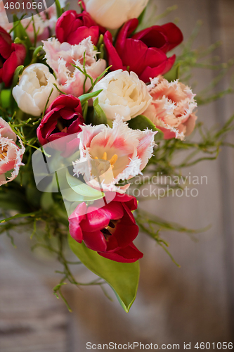 Image of A view from above to the bouquet of tulips