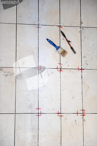 Image of Ceramic tiles and tools for tiler