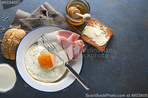 Image of Fried egg