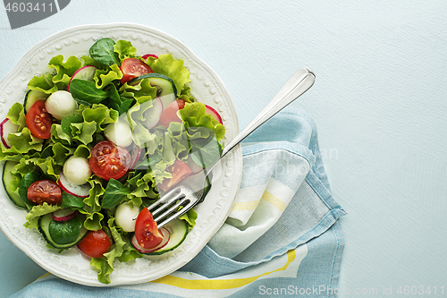 Image of Green salad mozzarella