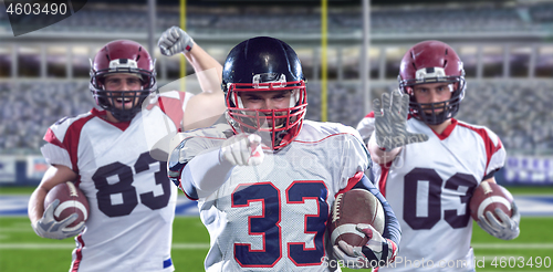 Image of American football player pointing