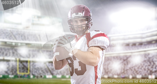 Image of american football player throwing ball