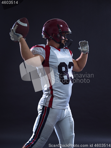 Image of american football player throwing ball