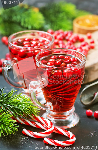 Image of cranberry drink and berries