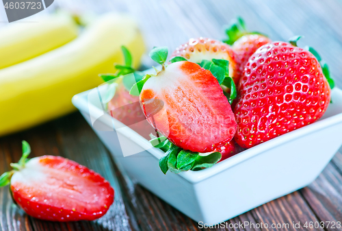 Image of banana and strawberry