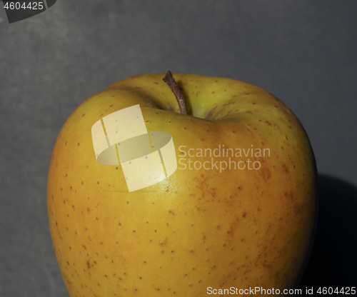 Image of yellow apple fruit food