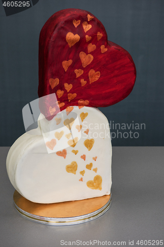 Image of Wedding cake on table