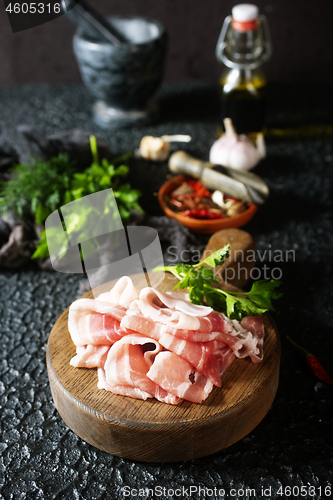 Image of raw bacon