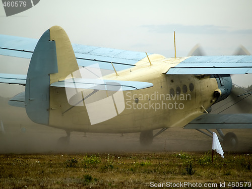 Image of AN-2 taxiing
