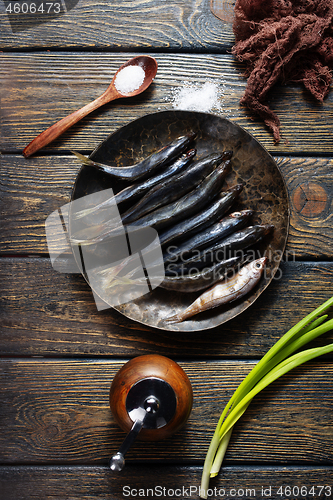 Image of  raw smelt fish