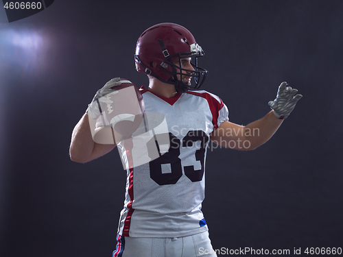 Image of american football player throwing ball