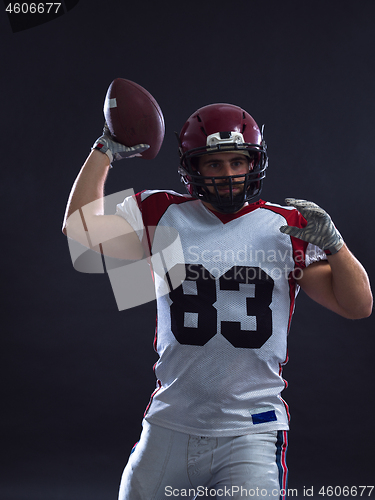 Image of american football player throwing ball