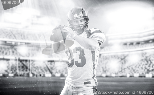 Image of american football player throwing ball