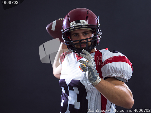 Image of american football player throwing ball