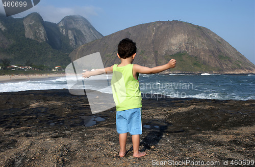 Image of Kid contemplating nature in Itacoatiara beach 