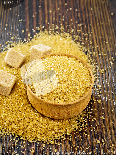 Image of Sugar brown in bowl on board