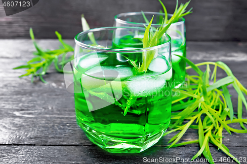 Image of Lemonade Tarragon in two glasses on black board